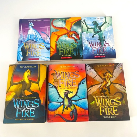 Wings OF FIRE - Tui T. Sutherland Books 7-12 - Picture 3 of 3